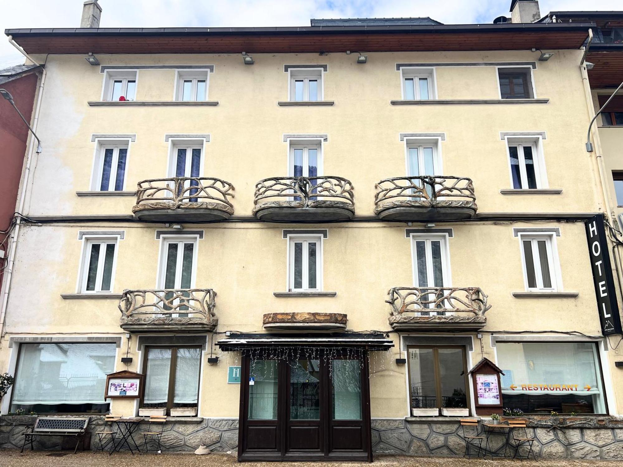 Hotel Juan Canejan Лес Экстерьер фото